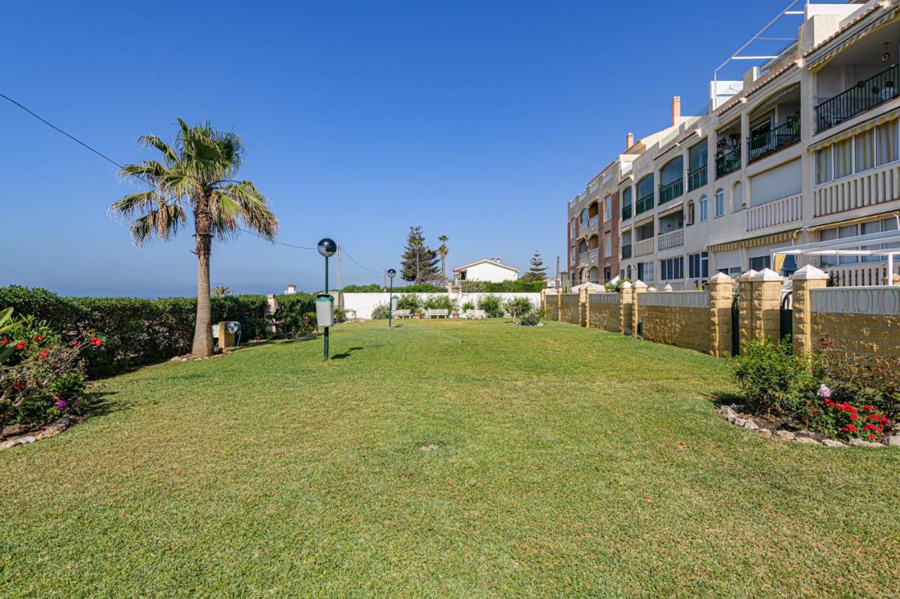 Wintowinrentals Amazing Front Sea View & Relax