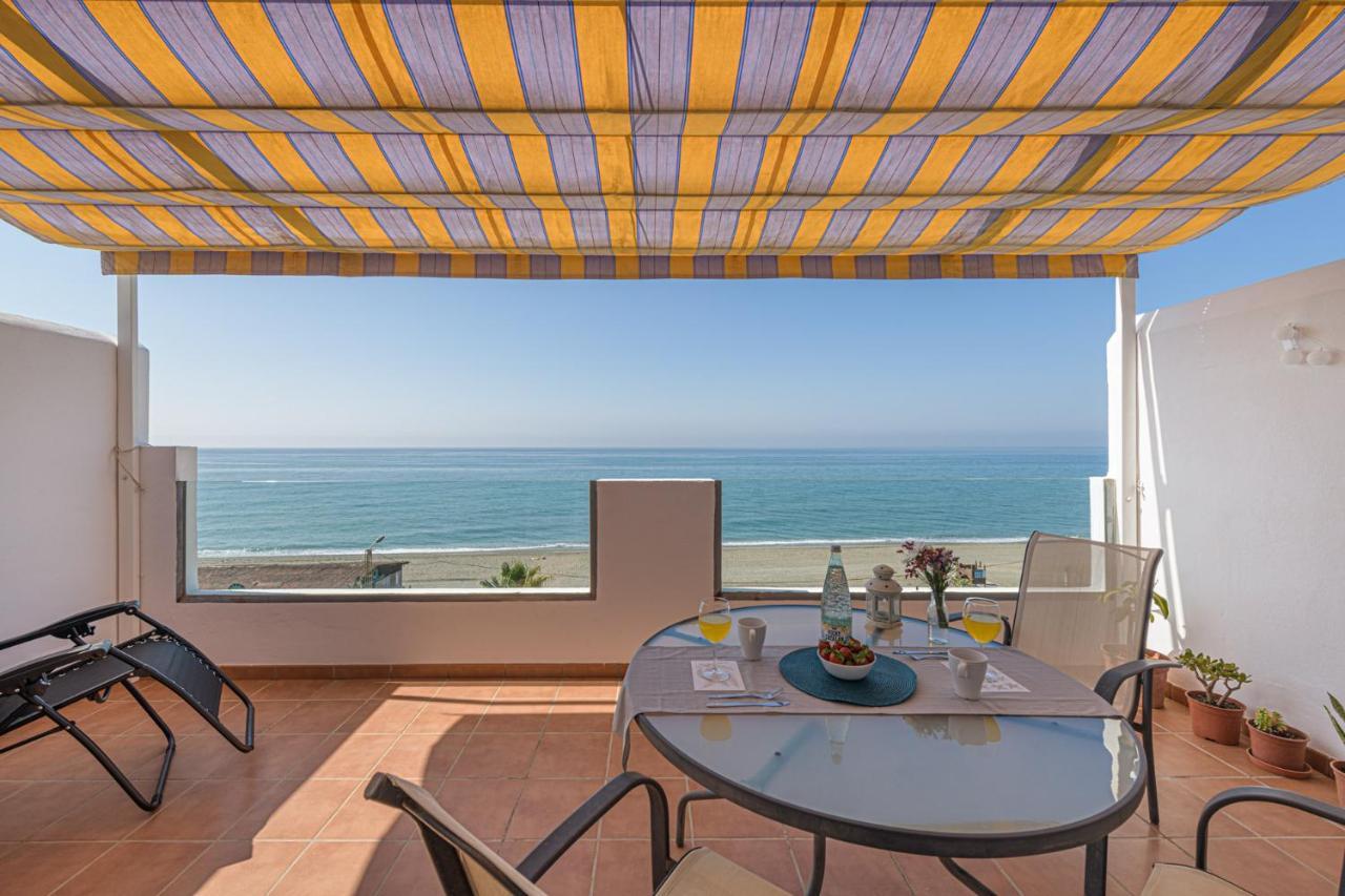 Wintowinrentals Amazing Front Sea View & Relax